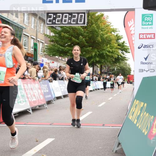 21.09.2025 - PSD Bank Halbmarathon Strokosch-Dieckow http://msf.ph/oto/8934176 21.09.2025 12:27:44 Ziel 1362, 3457, 3472, 3490, 3845 meine-sportfotos.de