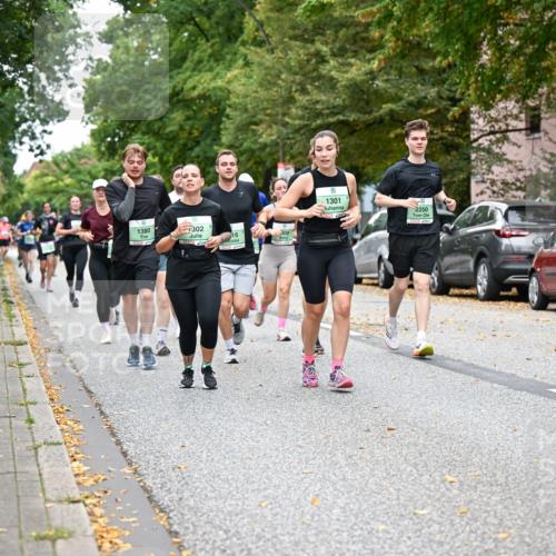 21.09.2025 - PSD Bank Halbmarathon Dr. Thomas Lammeyer http://msf.ph/oto/8934210 21.09.2025 10:56:07 Laufen 1301, 2250, 1380, 302, 16, 4915 meine-sportfotos.de