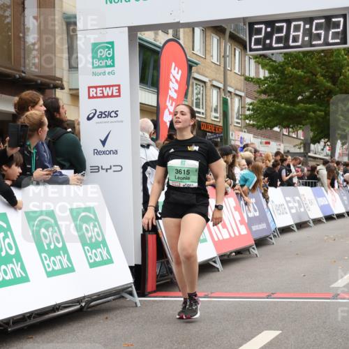 21.09.2025 - PSD Bank Halbmarathon Strokosch-Dieckow http://msf.ph/oto/8934268 21.09.2025 12:28:15 Ziel 1677, 3478, 3481, 3507, 3594, 3600, 3615 meine-sportfotos.de