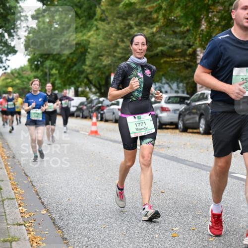 21.09.2025 - PSD Bank Halbmarathon Dr. Thomas Lammeyer http://msf.ph/oto/8934302 21.09.2025 10:56:17 Laufen 1771, 3594 meine-sportfotos.de