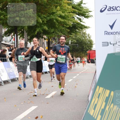 21.09.2025 - PSD Bank Halbmarathon Strokosch-Dieckow http://msf.ph/oto/8934306 21.09.2025 12:28:27 Ziel 2726, 3000, 3478, 3600, 3658, 3776 meine-sportfotos.de