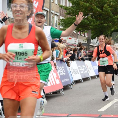 21.09.2025 - PSD Bank Halbmarathon Strokosch-Dieckow http://msf.ph/oto/8934407 21.09.2025 12:28:59 Ziel 1065, 1573, 3239, 3684, 3685 meine-sportfotos.de
