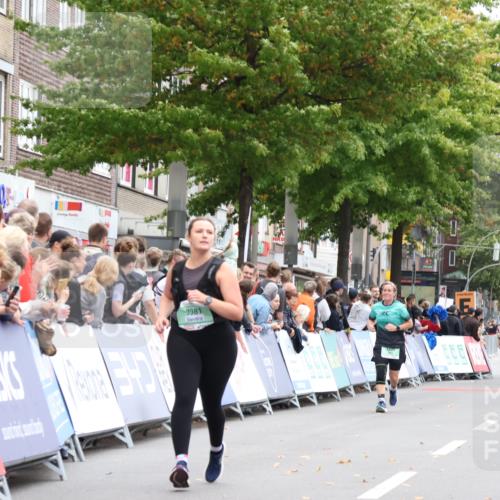 21.09.2025 - PSD Bank Halbmarathon Strokosch-Dieckow http://msf.ph/oto/8934484 21.09.2025 12:29:21 Ziel 1652, 3527, 3880, 3981 meine-sportfotos.de