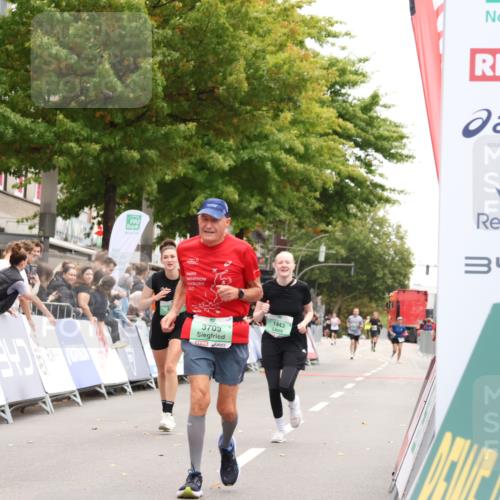21.09.2025 - PSD Bank Halbmarathon Strokosch-Dieckow http://msf.ph/oto/8934603 21.09.2025 12:30:20 Ziel 1030, 1443, 2667, 3287, 3709, 4043 meine-sportfotos.de