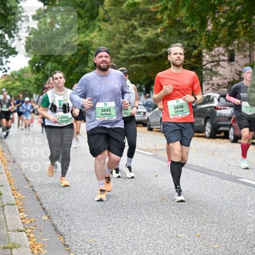 21.09.2025 - PSD Bank Halbmarathon Dr. Thomas Lammeyer http://msf.ph/oto/8934656 21.09.2025 10:56:58 Laufen 3499, 3845, 1106, 3856, 3654 meine-sportfotos.de