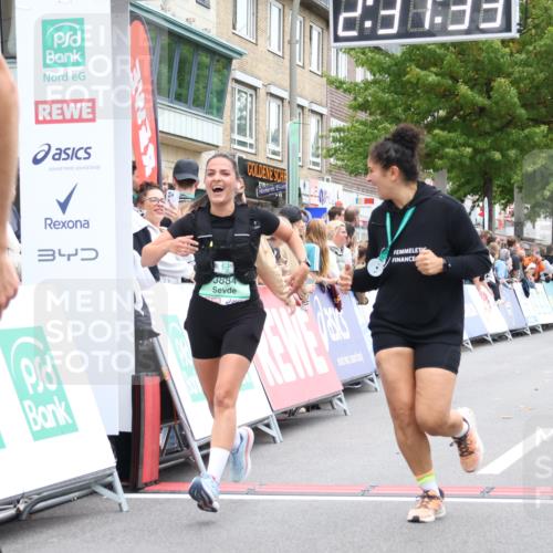 21.09.2025 - PSD Bank Halbmarathon Strokosch-Dieckow http://msf.ph/oto/8934693 21.09.2025 12:30:57 Ziel 3470, 3884 meine-sportfotos.de