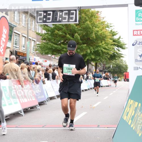 21.09.2025 - PSD Bank Halbmarathon Strokosch-Dieckow http://msf.ph/oto/8934753 21.09.2025 12:31:17 Ziel 1224, 3827 meine-sportfotos.de