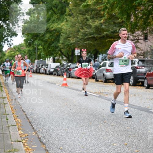 21.09.2025 - PSD Bank Halbmarathon Dr. Thomas Lammeyer http://msf.ph/oto/8934898 21.09.2025 10:57:26 Laufen 3490, 3740, 2948, 4915 meine-sportfotos.de
