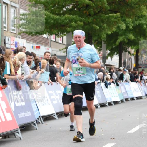 21.09.2025 - PSD Bank Halbmarathon Strokosch-Dieckow http://msf.ph/oto/8934934 21.09.2025 12:32:26 Ziel 1260, 3289, 3316, 3978, 3994 meine-sportfotos.de
