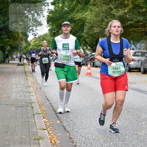 21.09.2025 - PSD Bank Halbmarathon Dr. Thomas Lammeyer http://msf.ph/oto/8934970 21.09.2025 10:57:36 Laufen 1573, 1683, 1684 meine-sportfotos.de