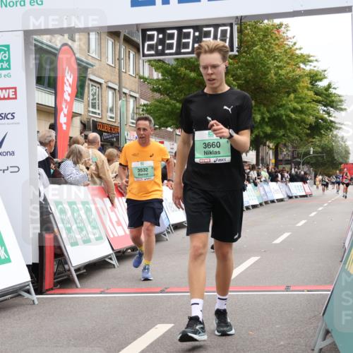 21.09.2025 - PSD Bank Halbmarathon Strokosch-Dieckow http://msf.ph/oto/8934982 21.09.2025 12:32:54 Ziel 3379, 3532, 3660 meine-sportfotos.de