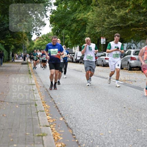 21.09.2025 - PSD Bank Halbmarathon Dr. Thomas Lammeyer http://msf.ph/oto/8935032 21.09.2025 10:57:44 Laufen 3197, 1575, 1576, 3557 meine-sportfotos.de
