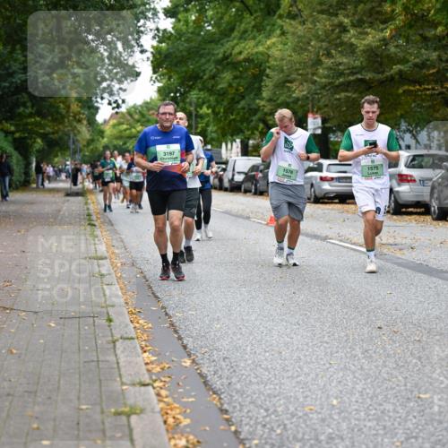 21.09.2025 - PSD Bank Halbmarathon Dr. Thomas Lammeyer http://msf.ph/oto/8935037 21.09.2025 10:57:45 Laufen 3197, 1575, 3551, 1576 meine-sportfotos.de