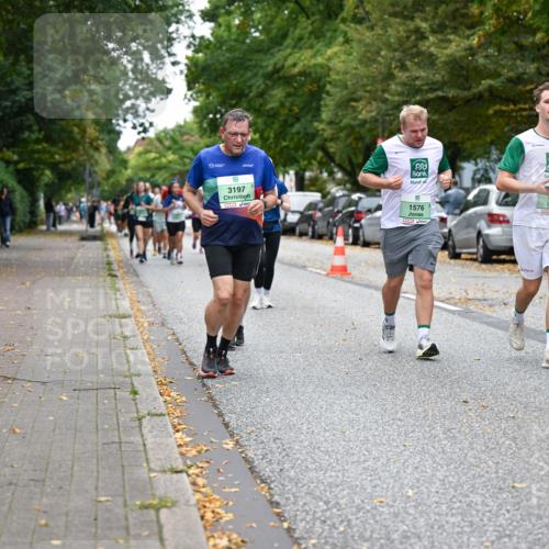 21.09.2025 - PSD Bank Halbmarathon Dr. Thomas Lammeyer http://msf.ph/oto/8935050 21.09.2025 10:57:46 Laufen 3197, 1576, 1575 meine-sportfotos.de