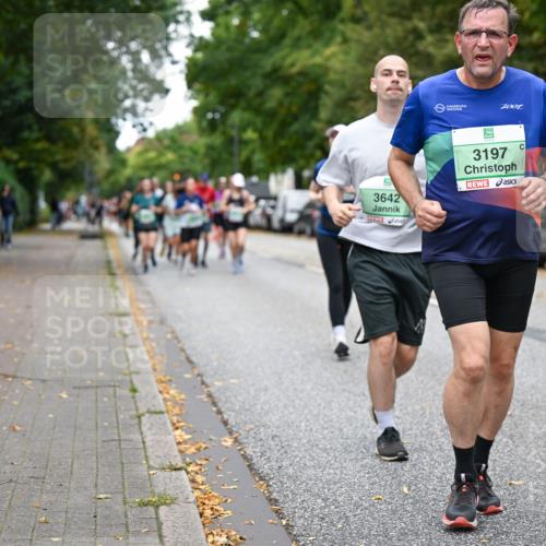21.09.2025 - PSD Bank Halbmarathon Dr. Thomas Lammeyer http://msf.ph/oto/8935075 21.09.2025 10:57:48 Laufen 7001, 3642, 3197 meine-sportfotos.de