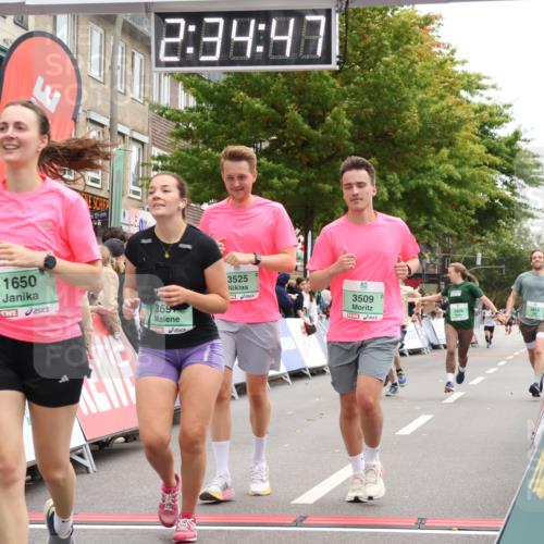 21.09.2025 - PSD Bank Halbmarathon Strokosch-Dieckow http://msf.ph/oto/8935152 21.09.2025 12:34:10 Ziel 1650, 2735, 3509, 3525, 3693, 3697, 3806, 3812, 3825, 3826, 3862 meine-sportfotos.de