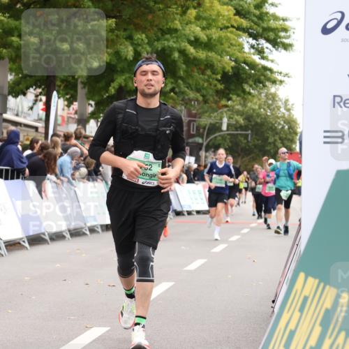 21.09.2025 - PSD Bank Halbmarathon Strokosch-Dieckow http://msf.ph/oto/8935244 21.09.2025 12:34:59 Ziel 1417, 1762, 3216, 3675 meine-sportfotos.de