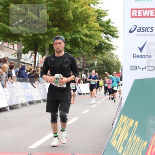 21.09.2025 - PSD Bank Halbmarathon Strokosch-Dieckow http://msf.ph/oto/8935247 21.09.2025 12:35:00 Ziel 1417, 1762, 3216, 3675 meine-sportfotos.de