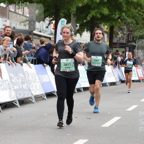 21.09.2025 - PSD Bank Halbmarathon Strokosch-Dieckow http://msf.ph/oto/8935298 21.09.2025 12:35:14 Ziel 1108, 1680, 3167, 3387, 3550, 3561, 3802, 3811 meine-sportfotos.de