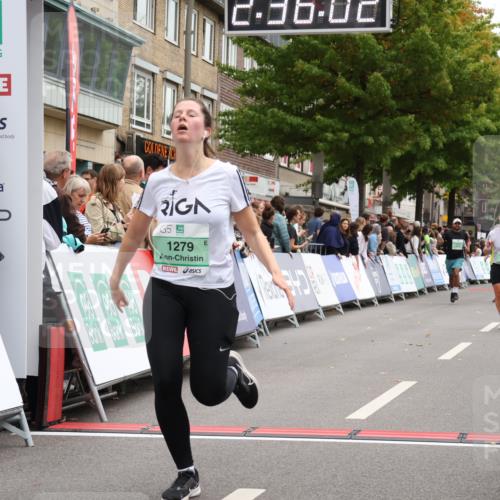 21.09.2025 - PSD Bank Halbmarathon Strokosch-Dieckow http://msf.ph/oto/8935337 21.09.2025 12:35:25 Ziel 1278, 1279, 1341, 3387, 3883 meine-sportfotos.de
