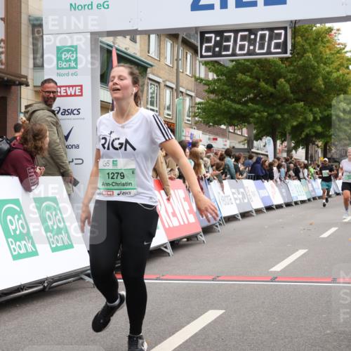 21.09.2025 - PSD Bank Halbmarathon Strokosch-Dieckow http://msf.ph/oto/8935339 21.09.2025 12:35:26 Ziel 1278, 1279, 1341, 3883 meine-sportfotos.de