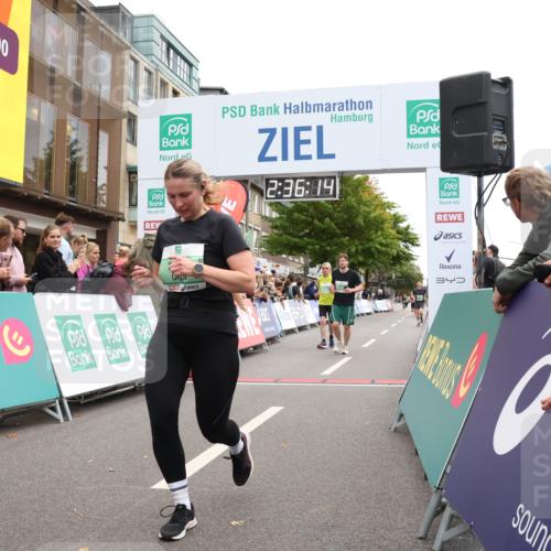 21.09.2025 - PSD Bank Halbmarathon Strokosch-Dieckow http://msf.ph/oto/8935377 21.09.2025 12:35:38 Ziel 2524, 2647, 3322, 3442, 3508 meine-sportfotos.de