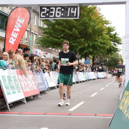21.09.2025 - PSD Bank Halbmarathon Strokosch-Dieckow http://msf.ph/oto/8935380 21.09.2025 12:35:38 Ziel 2524, 2647, 3322, 3442, 3508 meine-sportfotos.de