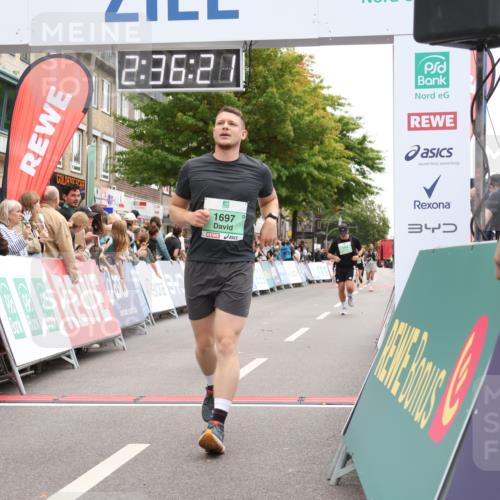21.09.2025 - PSD Bank Halbmarathon Strokosch-Dieckow http://msf.ph/oto/8935406 21.09.2025 12:35:45 Ziel 1697, 2524, 2647, 3404, 3788 meine-sportfotos.de