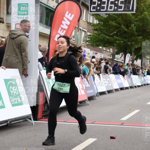 21.09.2025 - PSD Bank Halbmarathon Strokosch-Dieckow http://msf.ph/oto/8935466 21.09.2025 12:36:15 Ziel 1527 meine-sportfotos.de