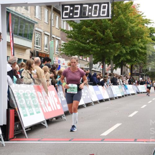 21.09.2025 - PSD Bank Halbmarathon Strokosch-Dieckow http://msf.ph/oto/8935477 21.09.2025 12:36:31 Ziel 3870 meine-sportfotos.de