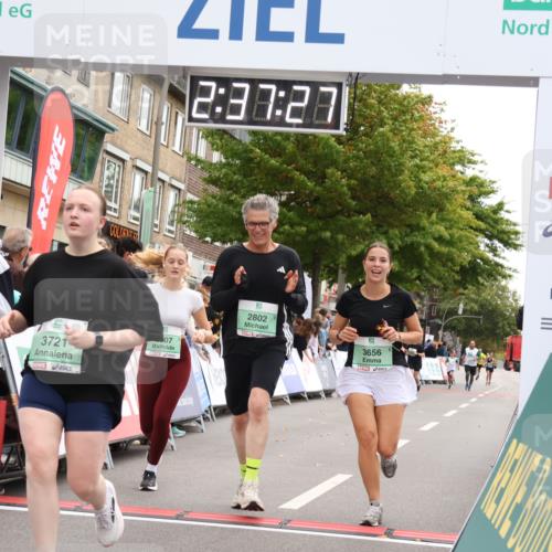 21.09.2025 - PSD Bank Halbmarathon Strokosch-Dieckow http://msf.ph/oto/8935508 21.09.2025 12:36:51 Ziel 2802, 2807, 3656, 3721, 3772 meine-sportfotos.de