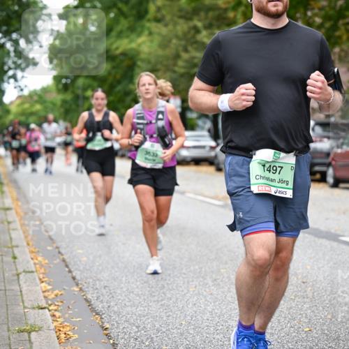 21.09.2025 - PSD Bank Halbmarathon Dr. Thomas Lammeyer http://msf.ph/oto/8935520 21.09.2025 10:58:41 Laufen 3633, 1497, 1498 meine-sportfotos.de