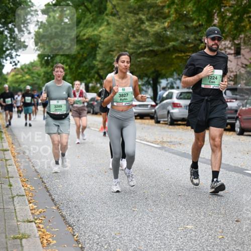 21.09.2025 - PSD Bank Halbmarathon Dr. Thomas Lammeyer http://msf.ph/oto/8935661 21.09.2025 10:59:09 Laufen 3289, 3827, 1224 meine-sportfotos.de