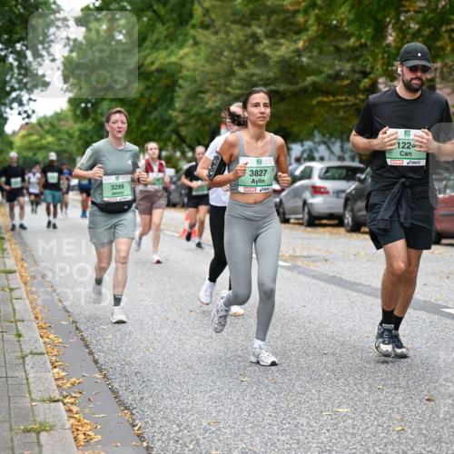 21.09.2025 - PSD Bank Halbmarathon Dr. Thomas Lammeyer http://msf.ph/oto/8935663 21.09.2025 10:59:10 Laufen 3289, 3827, 1224 meine-sportfotos.de