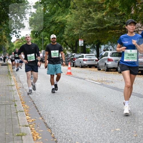 21.09.2025 - PSD Bank Halbmarathon Dr. Thomas Lammeyer http://msf.ph/oto/8935712 21.09.2025 10:59:22 Laufen 3271, 3322, 3806, 3825 meine-sportfotos.de