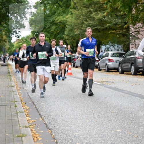 21.09.2025 - PSD Bank Halbmarathon Dr. Thomas Lammeyer http://msf.ph/oto/8935748 21.09.2025 10:59:32 Laufen 1680, 681, 1384, 3239 meine-sportfotos.de