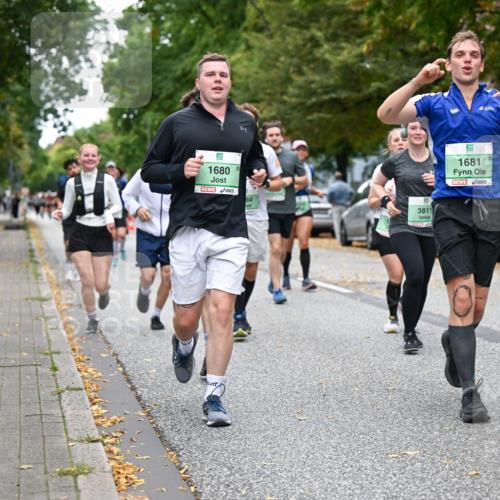 21.09.2025 - PSD Bank Halbmarathon Dr. Thomas Lammeyer http://msf.ph/oto/8935761 21.09.2025 10:59:34 Laufen 60, 1681, 1680, 3811 meine-sportfotos.de