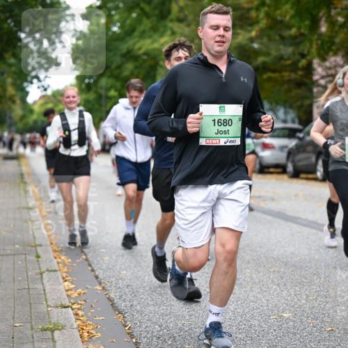 21.09.2025 - PSD Bank Halbmarathon Dr. Thomas Lammeyer http://msf.ph/oto/8935766 21.09.2025 10:59:35 Laufen 1680, 3811 meine-sportfotos.de