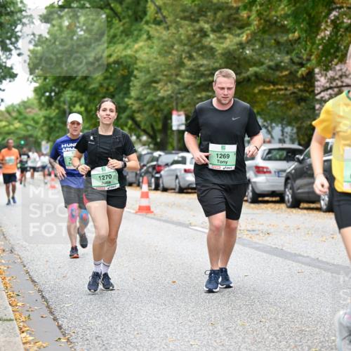 21.09.2025 - PSD Bank Halbmarathon Dr. Thomas Lammeyer http://msf.ph/oto/8935956 21.09.2025 11:00:20 Laufen 1270, 1269, 3644 meine-sportfotos.de
