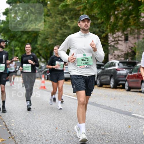 21.09.2025 - PSD Bank Halbmarathon Dr. Thomas Lammeyer http://msf.ph/oto/8936059 21.09.2025 11:00:42 Laufen 3797, 3905, 3673, 3723 meine-sportfotos.de