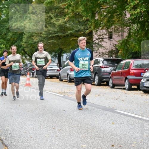 21.09.2025 - PSD Bank Halbmarathon Dr. Thomas Lammeyer http://msf.ph/oto/8936117 21.09.2025 11:00:54 Laufen 1604, 1605, 3839, 4915 meine-sportfotos.de