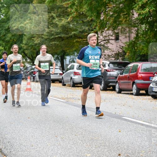 21.09.2025 - PSD Bank Halbmarathon Dr. Thomas Lammeyer http://msf.ph/oto/8936118 21.09.2025 11:00:54 Laufen 1604, 1605, 3839, 4915 meine-sportfotos.de