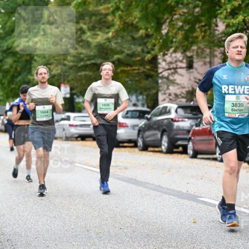 21.09.2025 - PSD Bank Halbmarathon Dr. Thomas Lammeyer http://msf.ph/oto/8936125 21.09.2025 11:00:55 Laufen 1605, 1604, 3839 meine-sportfotos.de