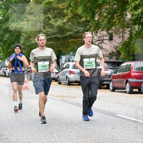 21.09.2025 - PSD Bank Halbmarathon Dr. Thomas Lammeyer http://msf.ph/oto/8936132 21.09.2025 11:00:56 Laufen 1604, 1605 meine-sportfotos.de