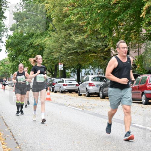 21.09.2025 - PSD Bank Halbmarathon Dr. Thomas Lammeyer http://msf.ph/oto/8936316 21.09.2025 11:01:35 Laufen 1737, 3233, 4915 meine-sportfotos.de