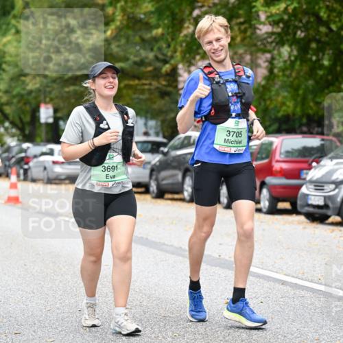21.09.2025 - PSD Bank Halbmarathon Dr. Thomas Lammeyer http://msf.ph/oto/8936459 21.09.2025 11:02:10 Laufen 3502, 3691, 3705 meine-sportfotos.de
