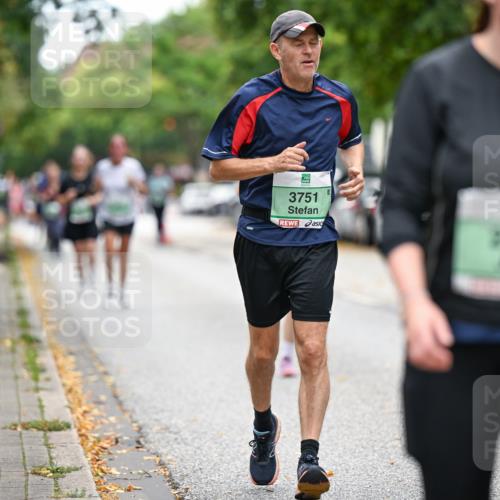 21.09.2025 - PSD Bank Halbmarathon Dr. Thomas Lammeyer http://msf.ph/oto/8936599 21.09.2025 11:02:49 Laufen 3751, 3578 meine-sportfotos.de