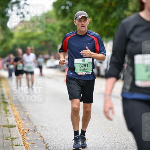21.09.2025 - PSD Bank Halbmarathon Dr. Thomas Lammeyer http://msf.ph/oto/8936601 21.09.2025 11:02:49 Laufen 3751, 2377 meine-sportfotos.de