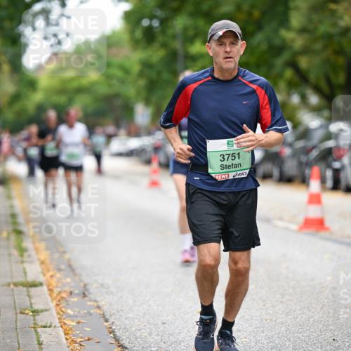 21.09.2025 - PSD Bank Halbmarathon Dr. Thomas Lammeyer http://msf.ph/oto/8936606 21.09.2025 11:02:50 Laufen 3751 meine-sportfotos.de
