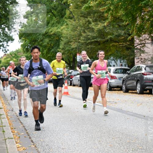 21.09.2025 - PSD Bank Halbmarathon Dr. Thomas Lammeyer http://msf.ph/oto/8936829 21.09.2025 11:03:39 Laufen 353, 36, 3536, 3623, 3377 meine-sportfotos.de